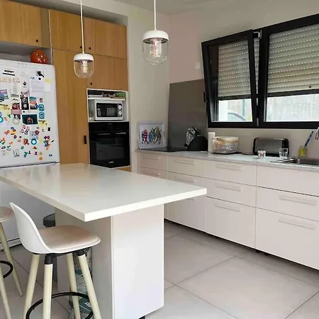 Maison Familiale Au Bord De La Coulee Verte Vakantiehuis Saint-Michel-Chef-Chef
